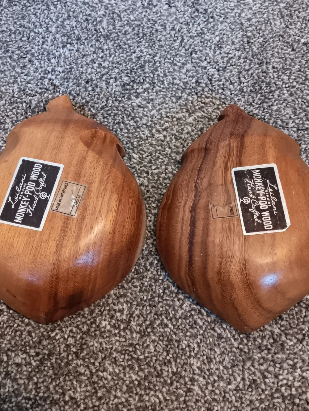 Leilani Genuine Monkey Pod Wood Acorn Bowl Set (2 Pieces)
